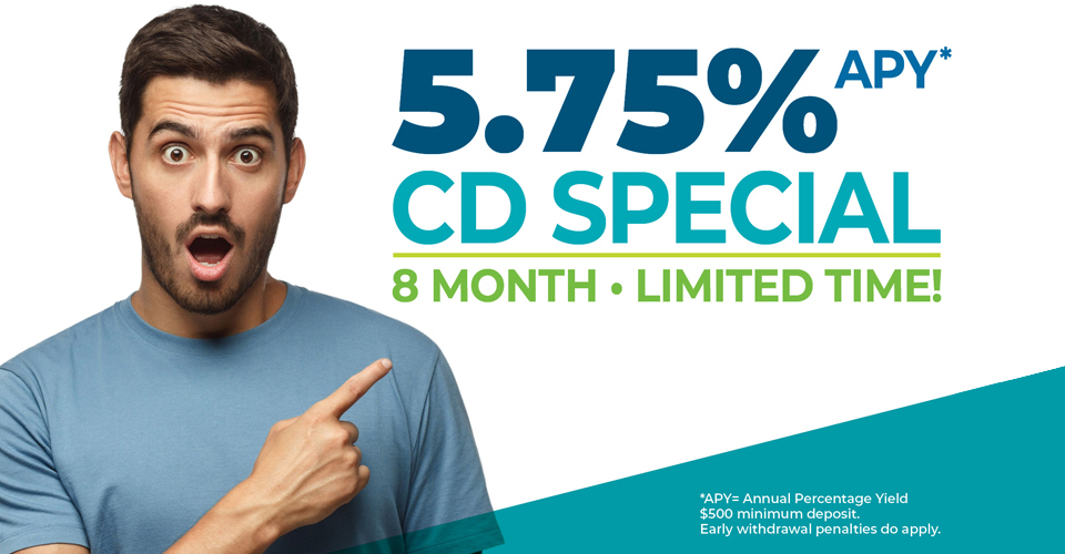 Man pointing to 5.75% APY 8 Month CD special